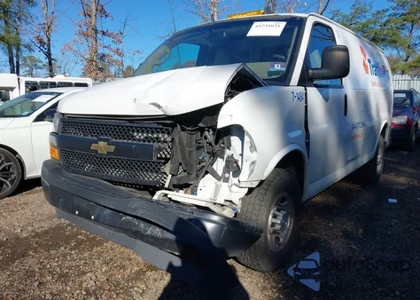 2021 Chevrolet Express Cargo Rwd 2500 Regular Wheelbase Wt из США, поврежденный, VIN 1GCWGAFP9M1310700